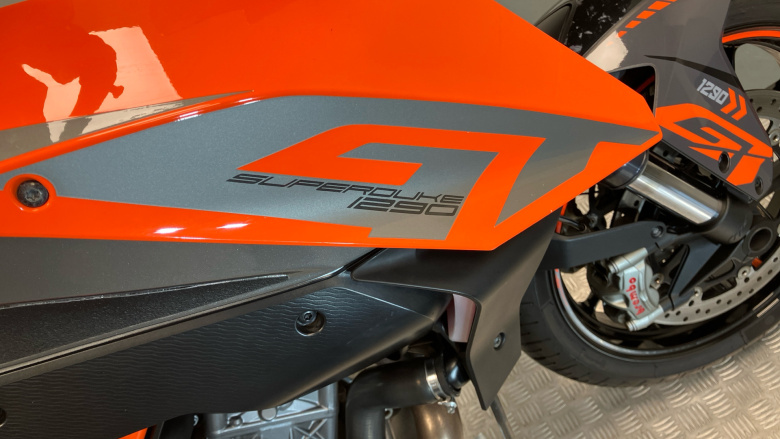 Ktm Superduke 1290 Super Duke GT (16MY)